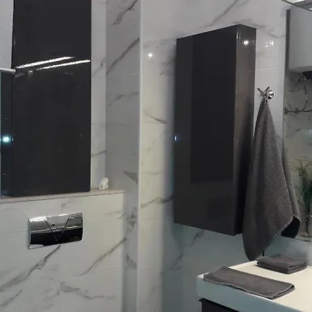Avanti Apartment *